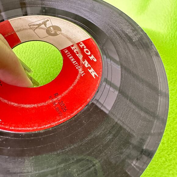 Fireballs - Bulldog / Nearly Sunrise - Top Rank RA-2026 - 45rpm Vinyl Record - Picture 8 of 8